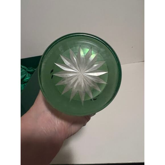 Vtg. Shamrock Glass Vase by The Bridgets of Erin, Inc. In Box - Picture 2 of 5